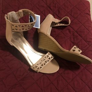 Madden girl sandals BNWT